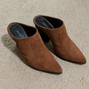 6.5 Donald Pliner Valda brown suede mules